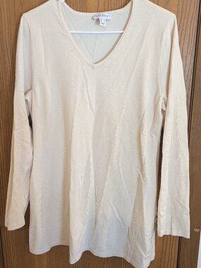 Susan Graver Pullover Knit V-Neck Lightweight Long Sleeve Top Cream-M